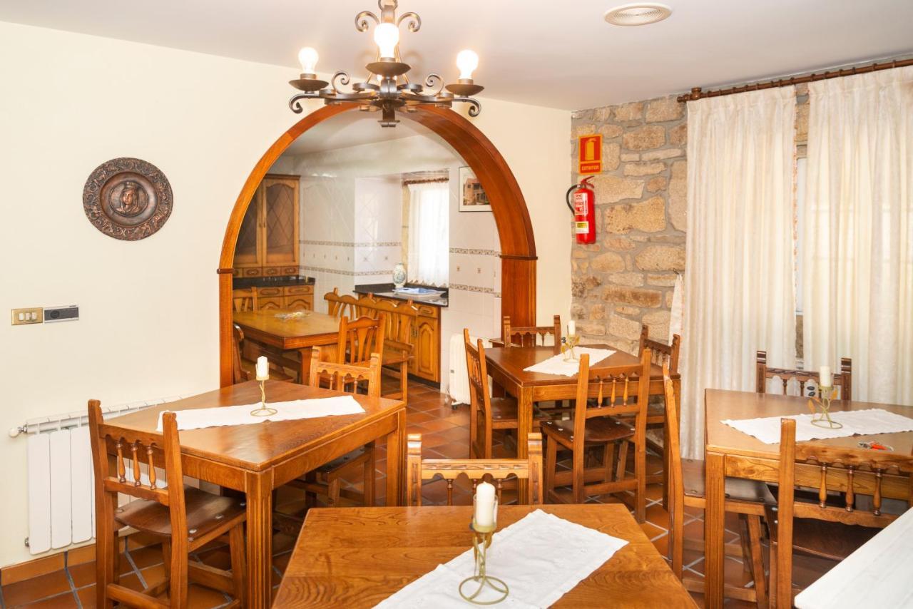 Pensjonat Casa Ravel Silleda Zewnętrze zdjęcie